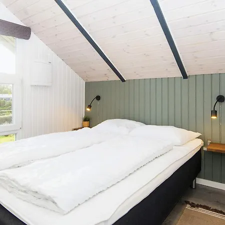 6 Person Holiday In Aabenraa