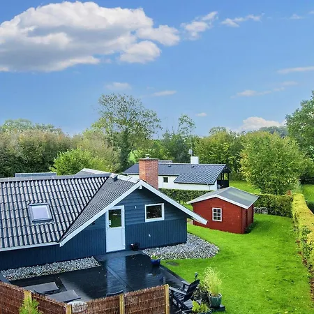 4 Star Holiday In Ferienhaus *